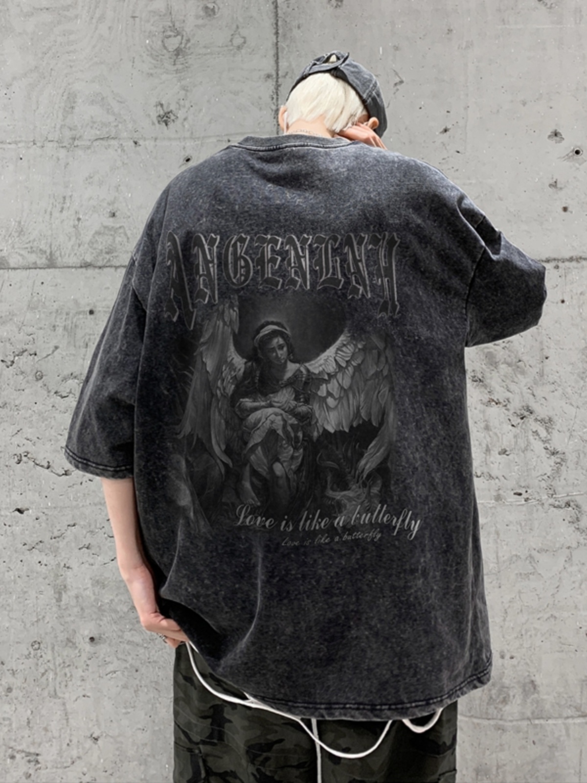 Street Fashion Types - Atasan cetakan huruf gaya Gotik wanita,