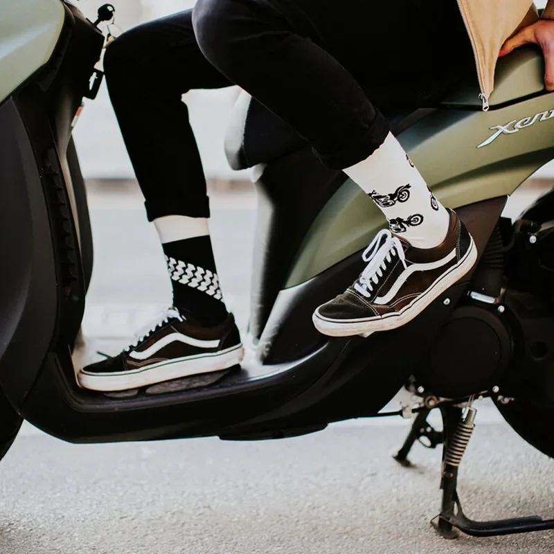 Kaus kaki uniseks untuk pria w - Street Fashion Style Youtube ulasan dan harga