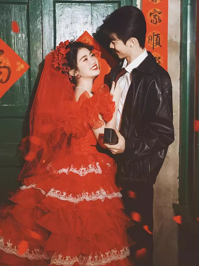 Gaun Pengantin Gaya Jalanan Vi - Street Fashion Photographers ulasan dan harga