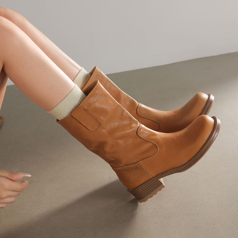 Sepatu Boots Wanita Kulit Sapi - Street Fashion Winter 2026 ulasan dan harga