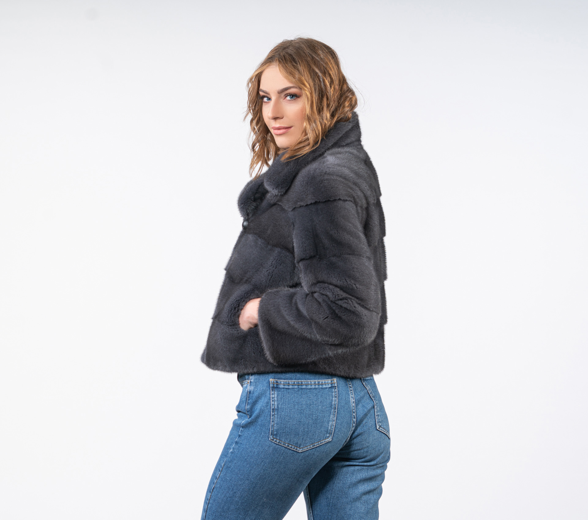 Jaket kulit bulu mink wanita b - Street Fashion Winter 2026 ulasan dan harga