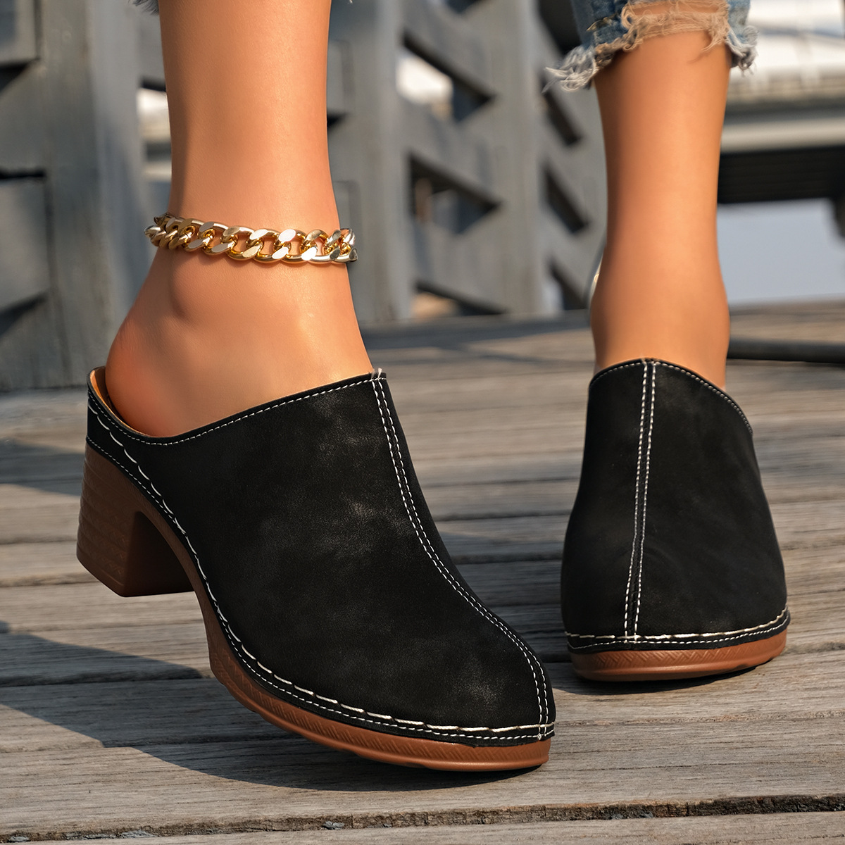 Sandal Wanita Berbantalan Empu - Street Fashion Events ulasan dan harga