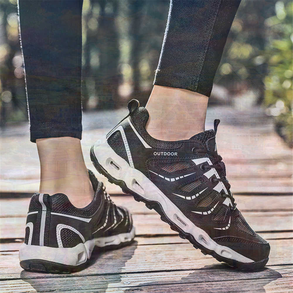 Sepatu Tenis Perak Ujung Bulat - Street Fashion Asian ulasan dan harga