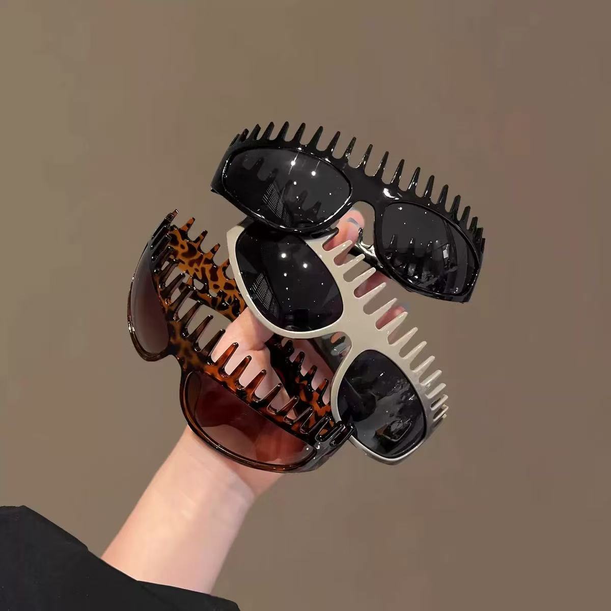 Kacamata hitam gaya ikat kepal - Street Fashion Photographers ulasan dan harga