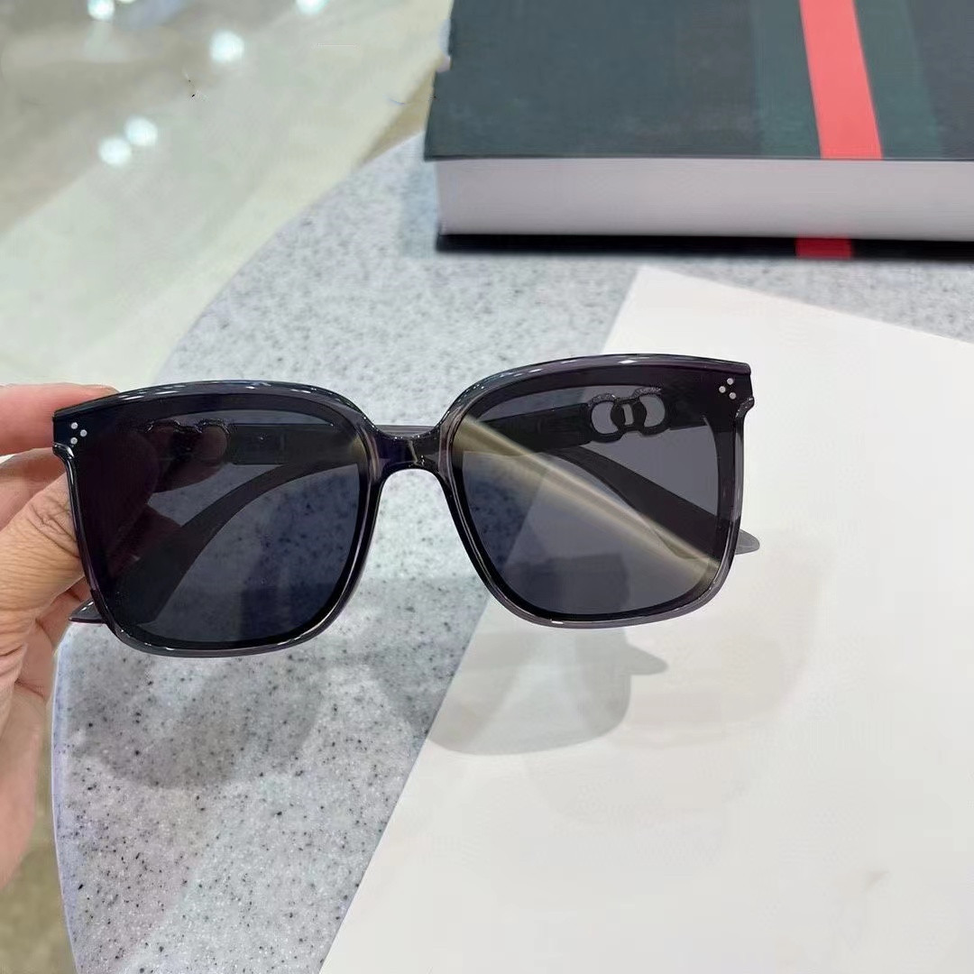 Kacamata Hitam Wanita Model Ba - Italy Fashion Street ulasan dan harga