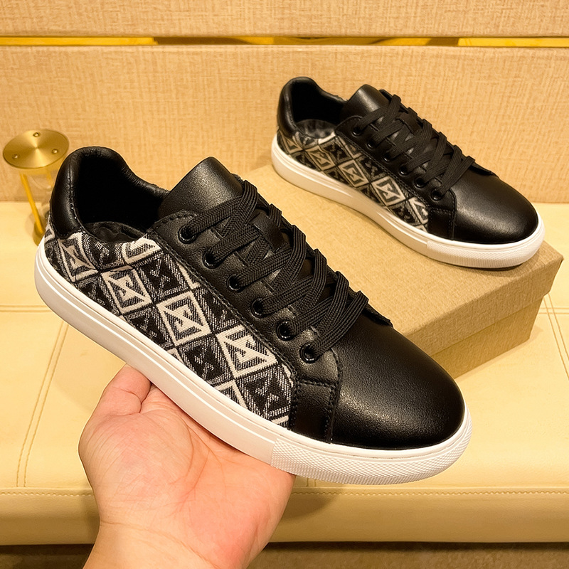 Sepatu Kasual Kulit Pria Eropa - Street Fashion Europe ulasan dan harga