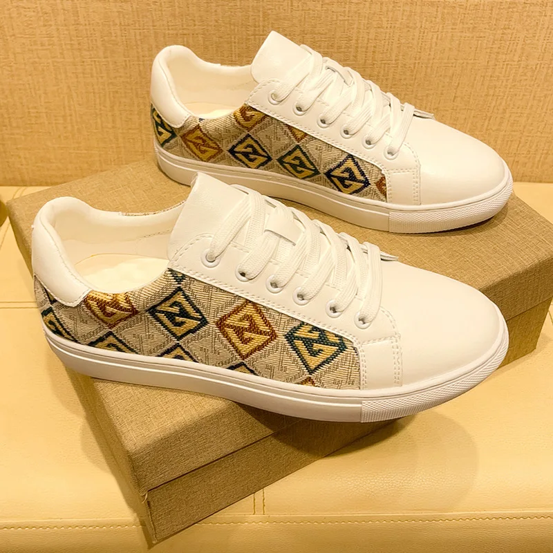 Sepatu Kasual Kulit Pria Eropa - Street Fashion Europe ulasan dan harga